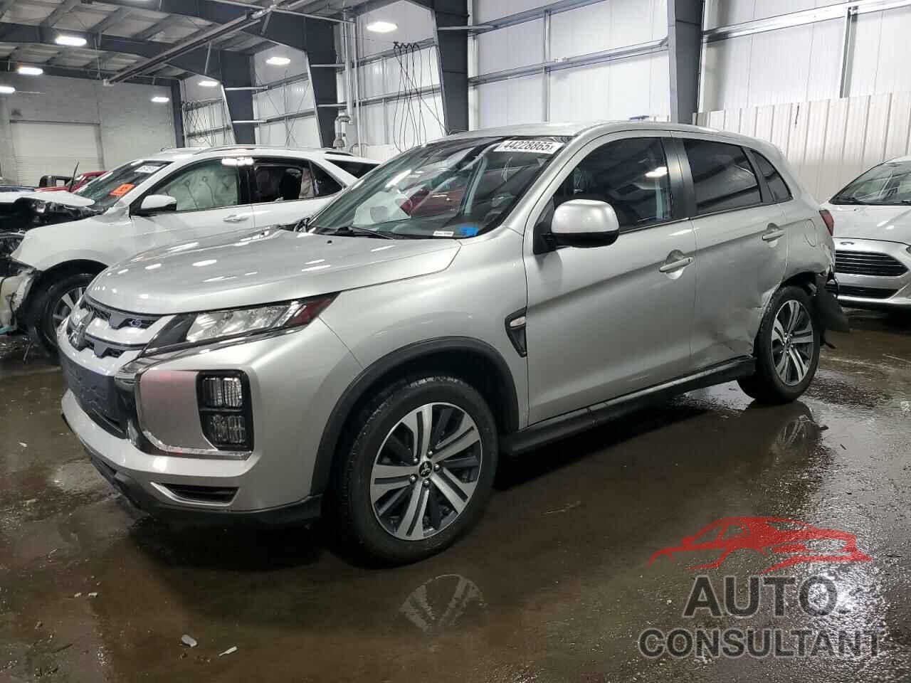 MITSUBISHI OUTLANDER 2021 - JA4ARUAU7MU025036