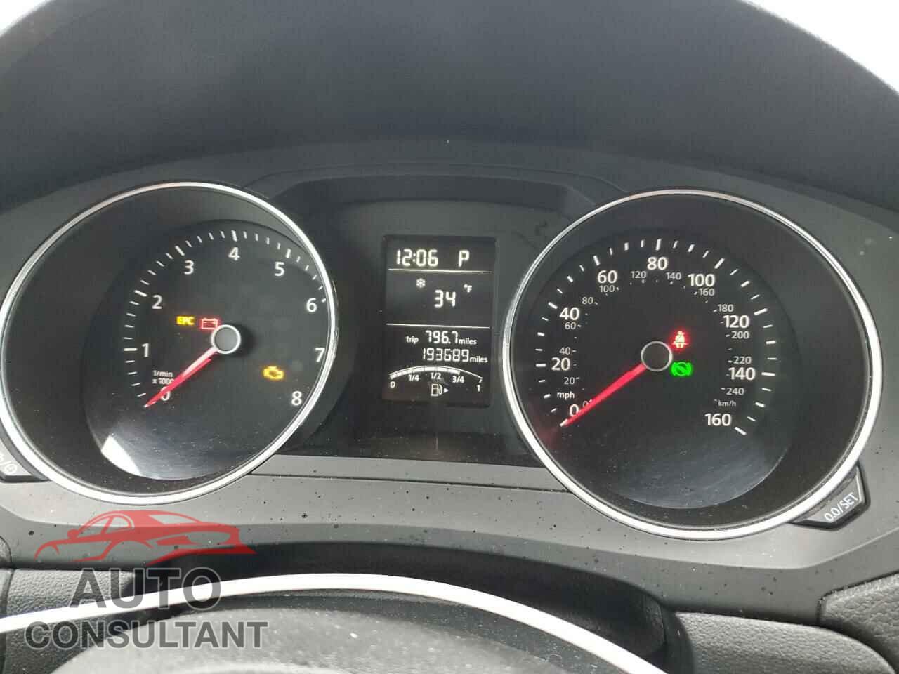 VOLKSWAGEN JETTA 2015 - 3VW2K7AJ5FM336653