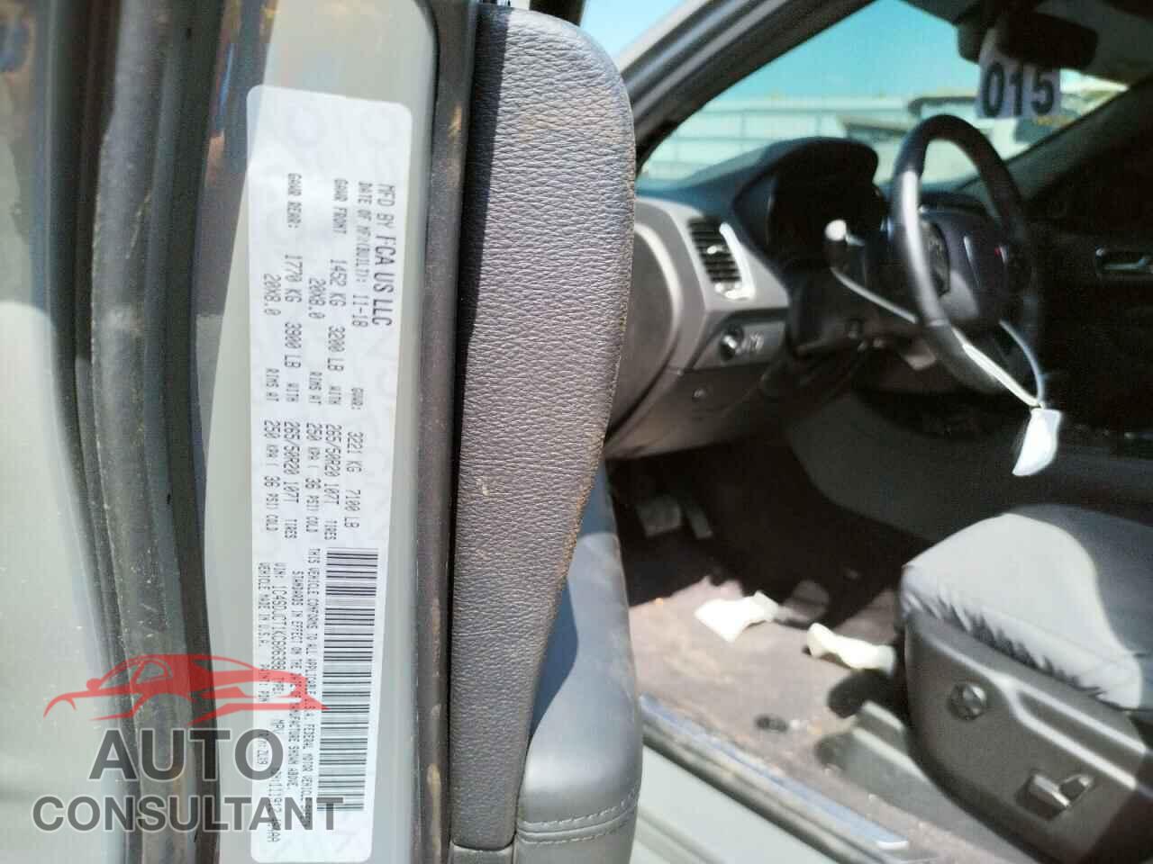 DODGE DURANGO 2019 - 1C4SDJCT1KC606398
