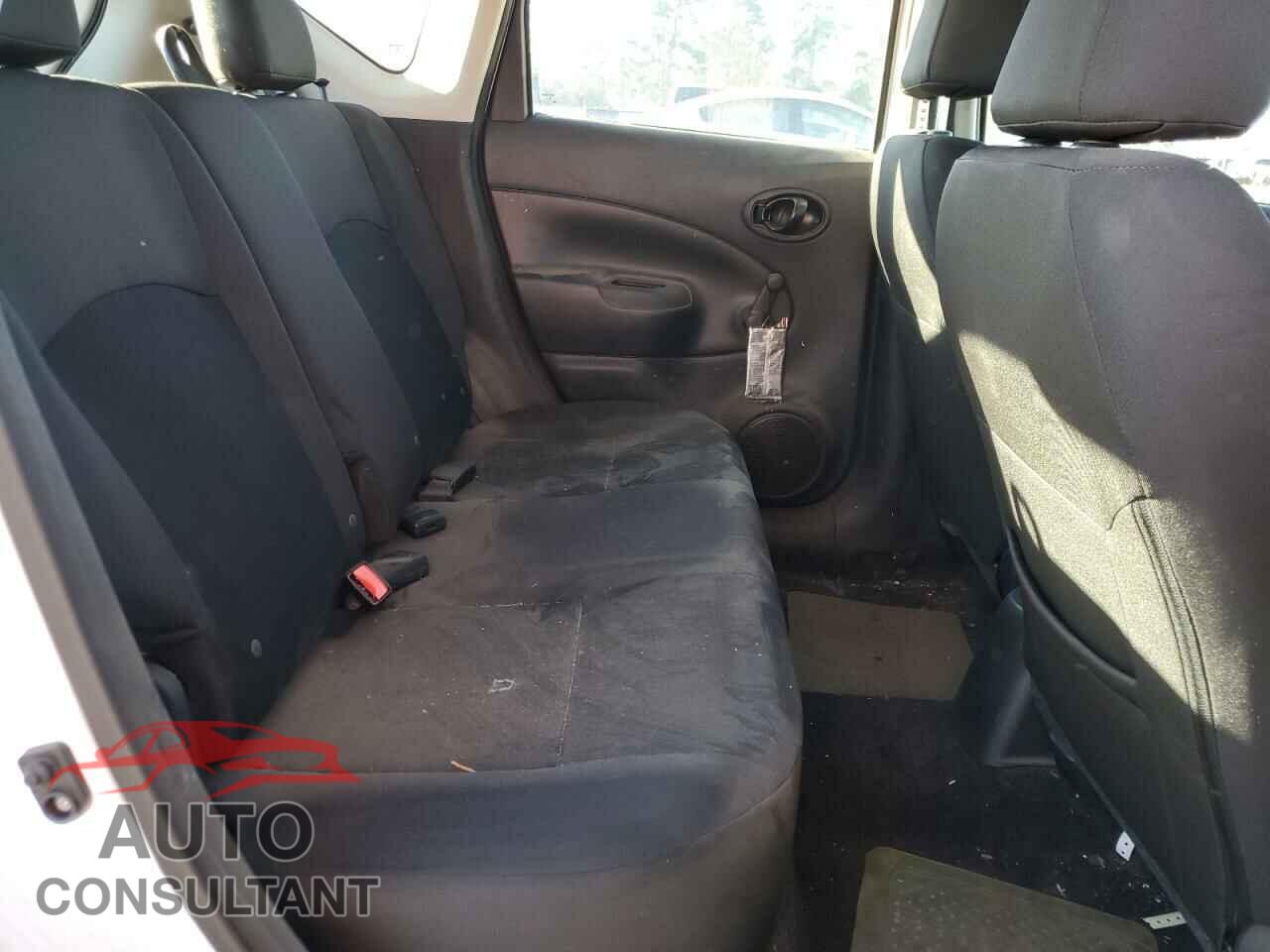 NISSAN VERSA 2016 - 3N1CE2CP7GL409101