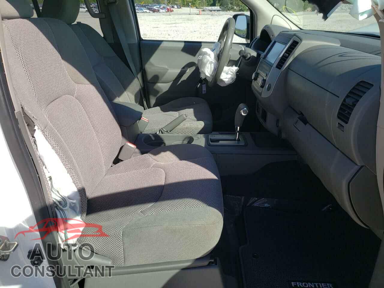 NISSAN FRONTIER 2019 - 1N6AD0ER8KN879069