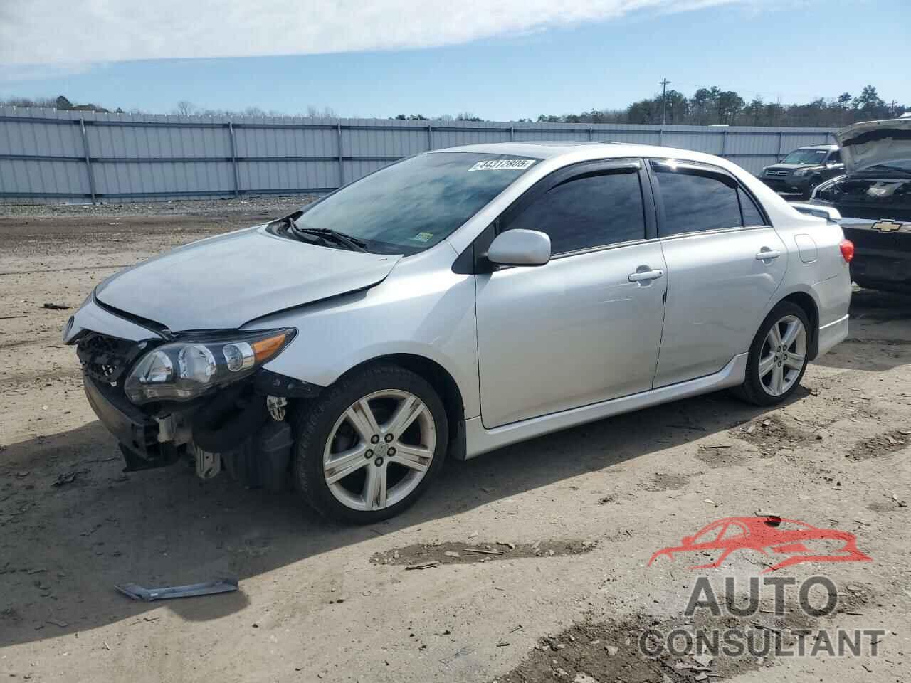TOYOTA COROLLA 2013 - 2T1BU4EE1DC956432