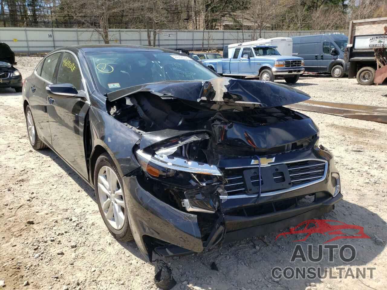 CHEVROLET MALIBU 2018 - 1G1ZD5ST3JF267303