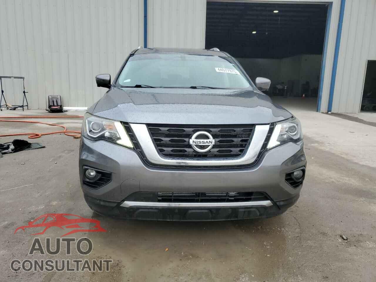 NISSAN PATHFINDER 2017 - 5N1DR2MN5HC686051