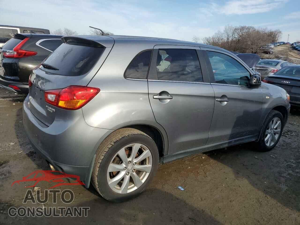 MITSUBISHI OUTLANDER 2014 - 4A4AP4AU3EE024451