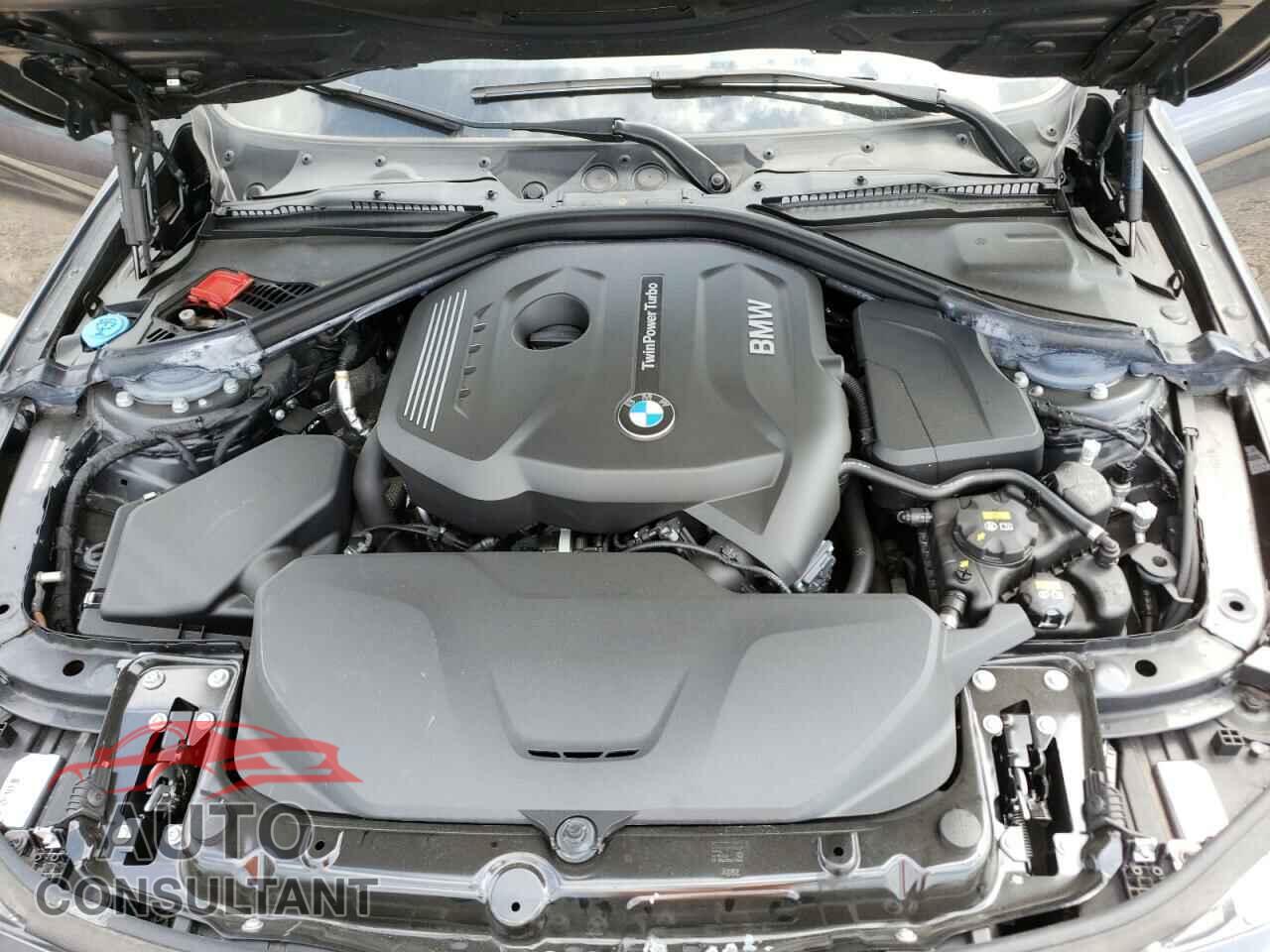 BMW 3 SERIES 2017 - WBA8B9C51HK884889