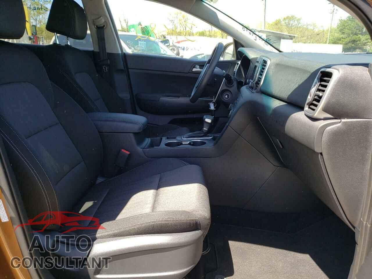 KIA SPORTAGE 2019 - KNDPMCAC5K7608264