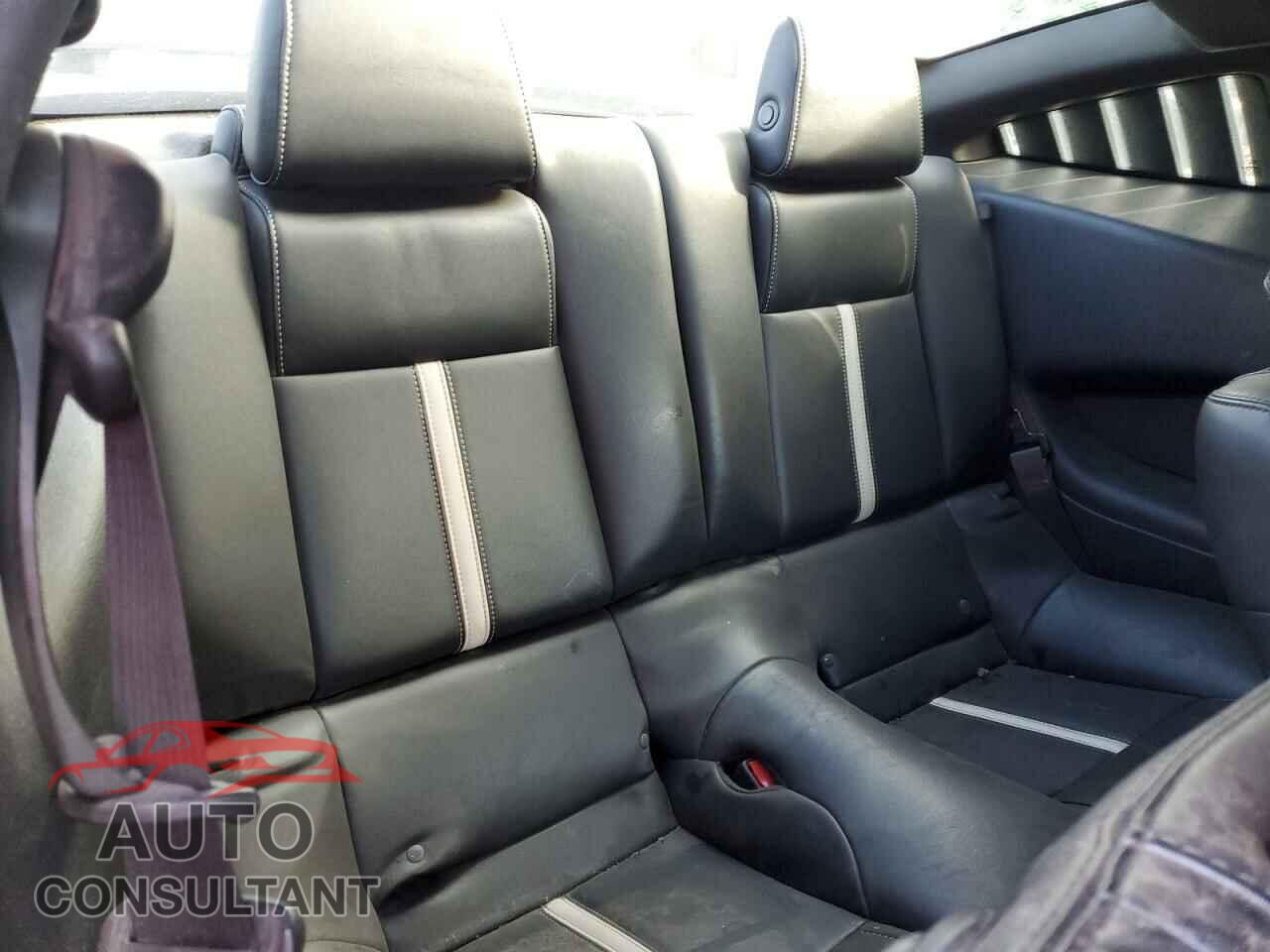 FORD MUSTANG 2014 - 1ZVBP8CF1E5274060