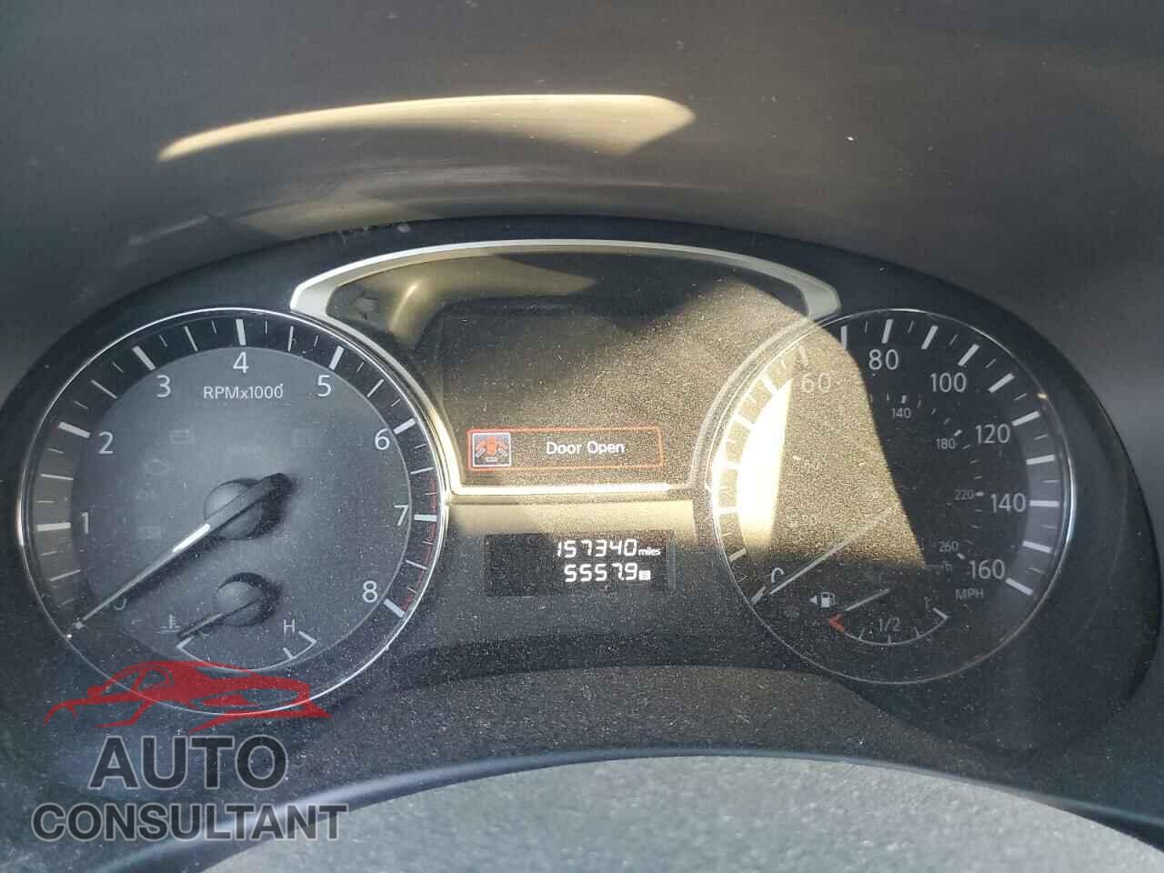 NISSAN PATHFINDER 2013 - 5N1AR2MN2DC678843