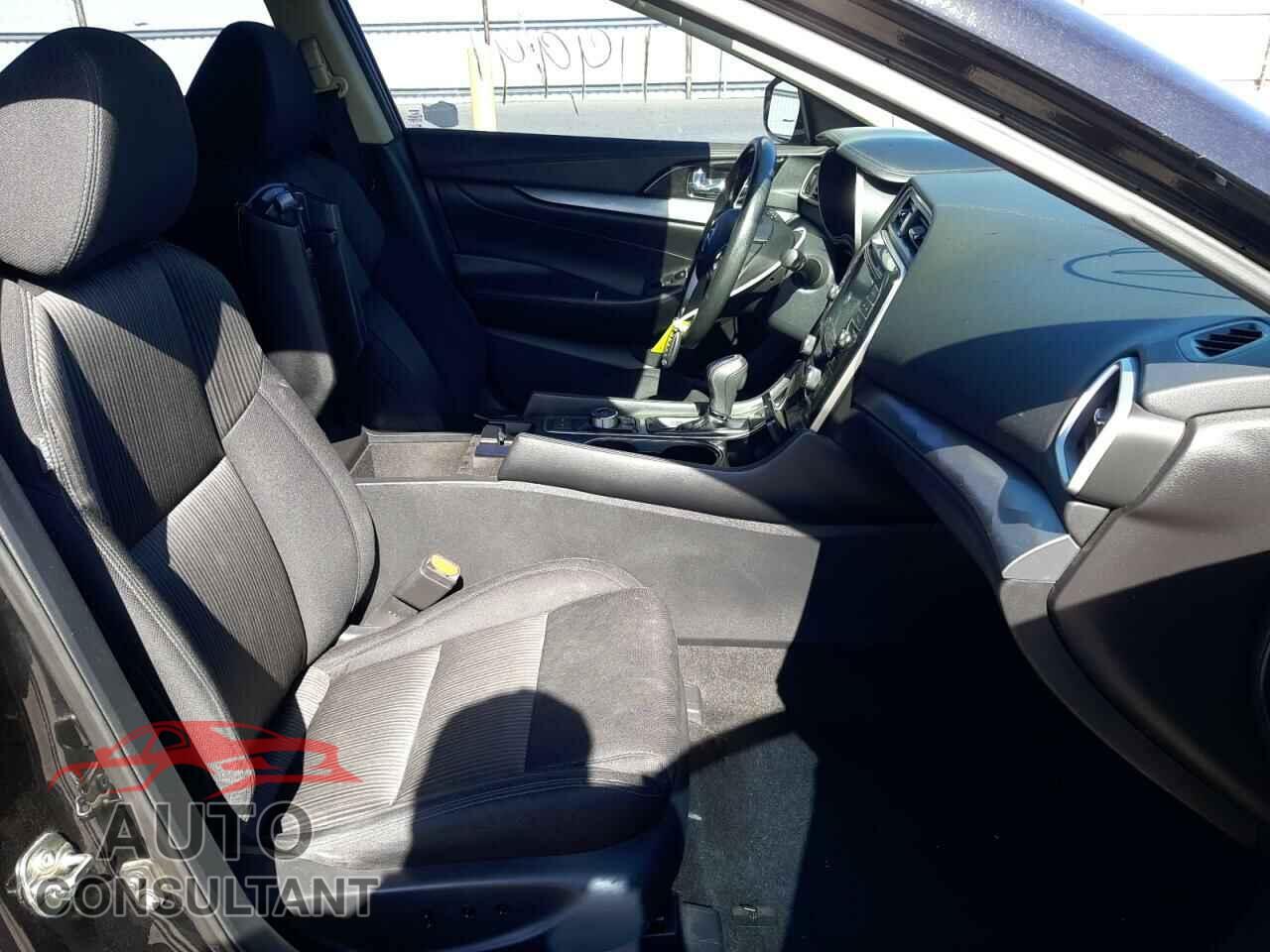NISSAN MAXIMA 2016 - 1N4AA6AP0GC437687
