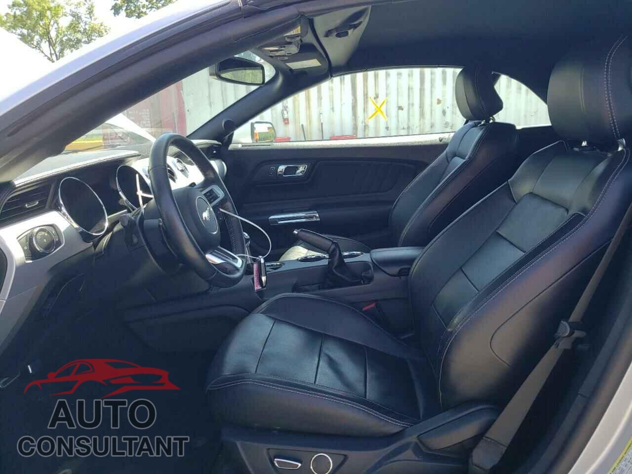 FORD MUSTANG 2017 - 1FATP8UH5H5282180