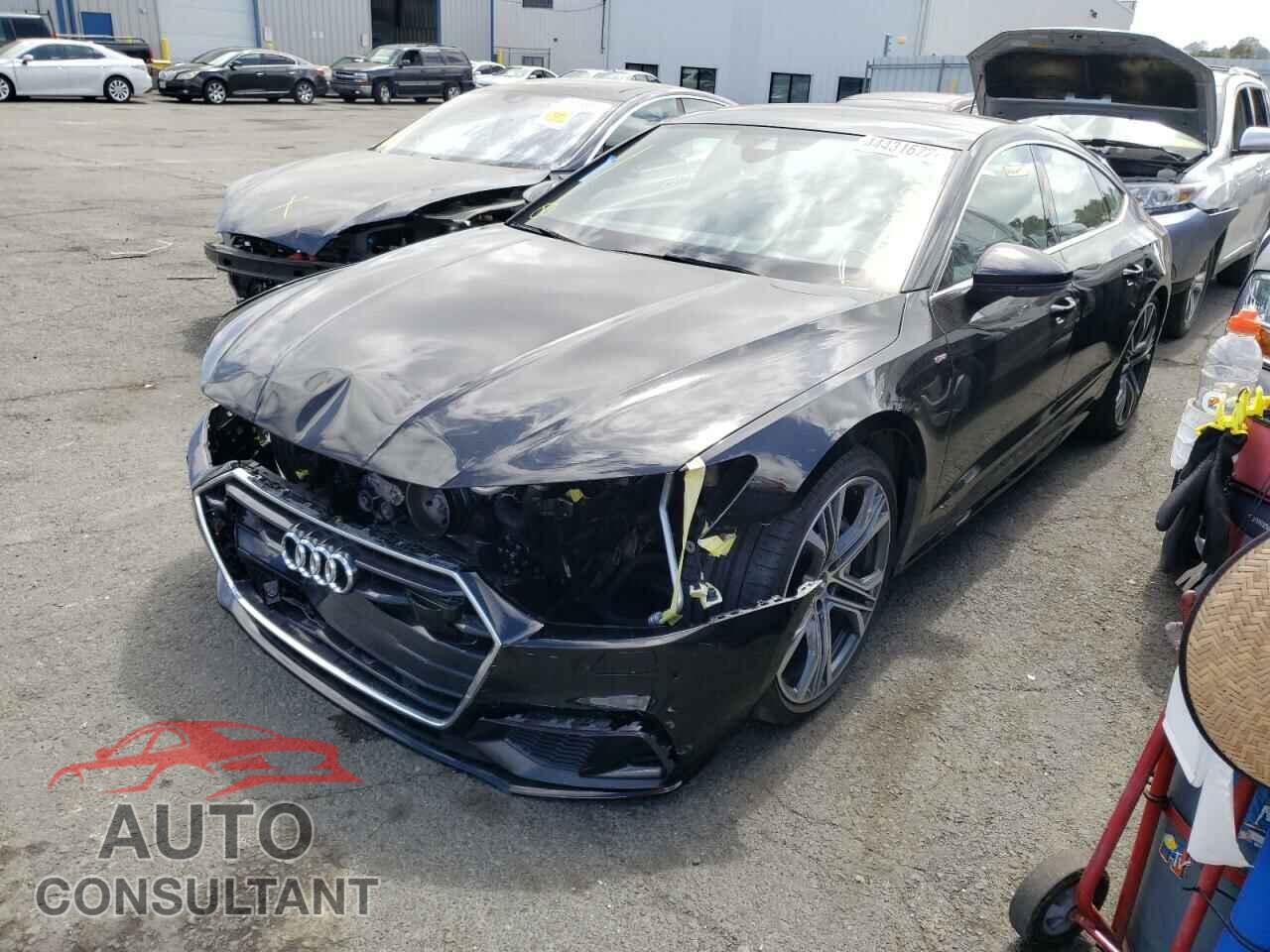 AUDI A7 2019 - WAUV2AF2XKN026896