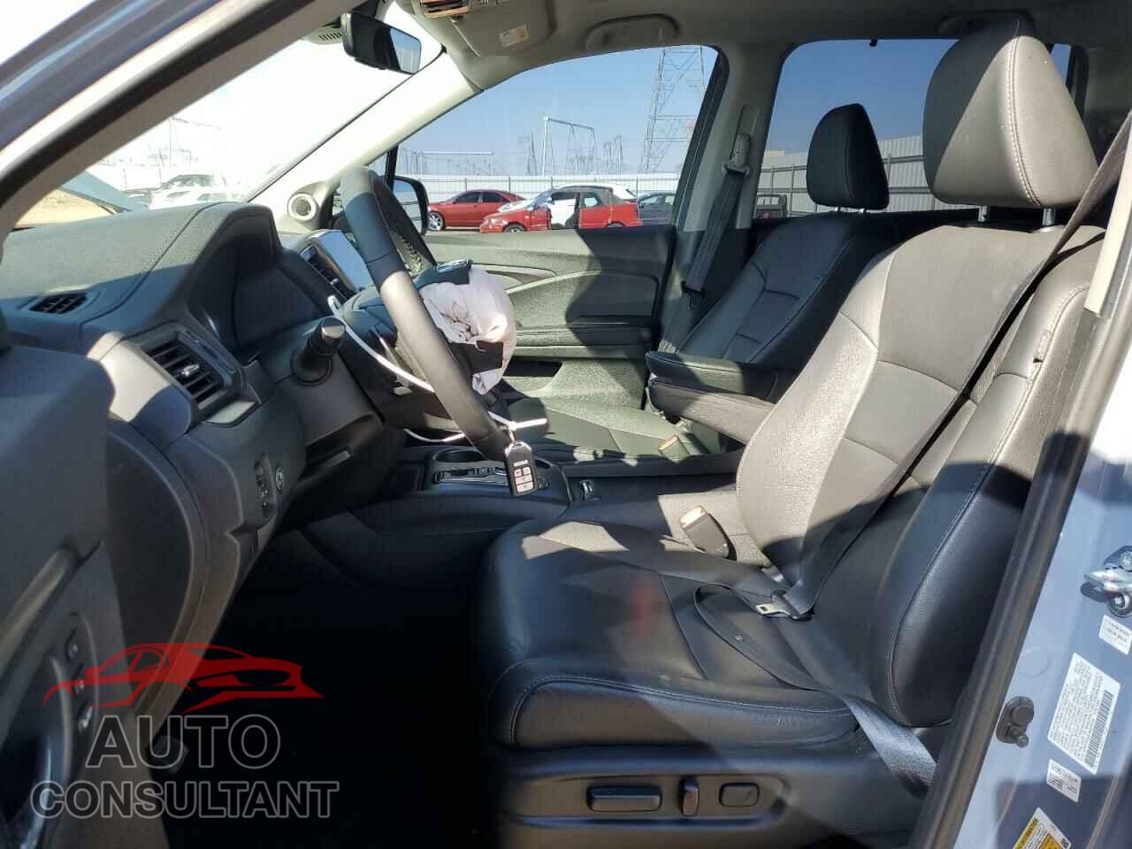 HONDA PILOT 2022 - 5FNYF5H26NB029354