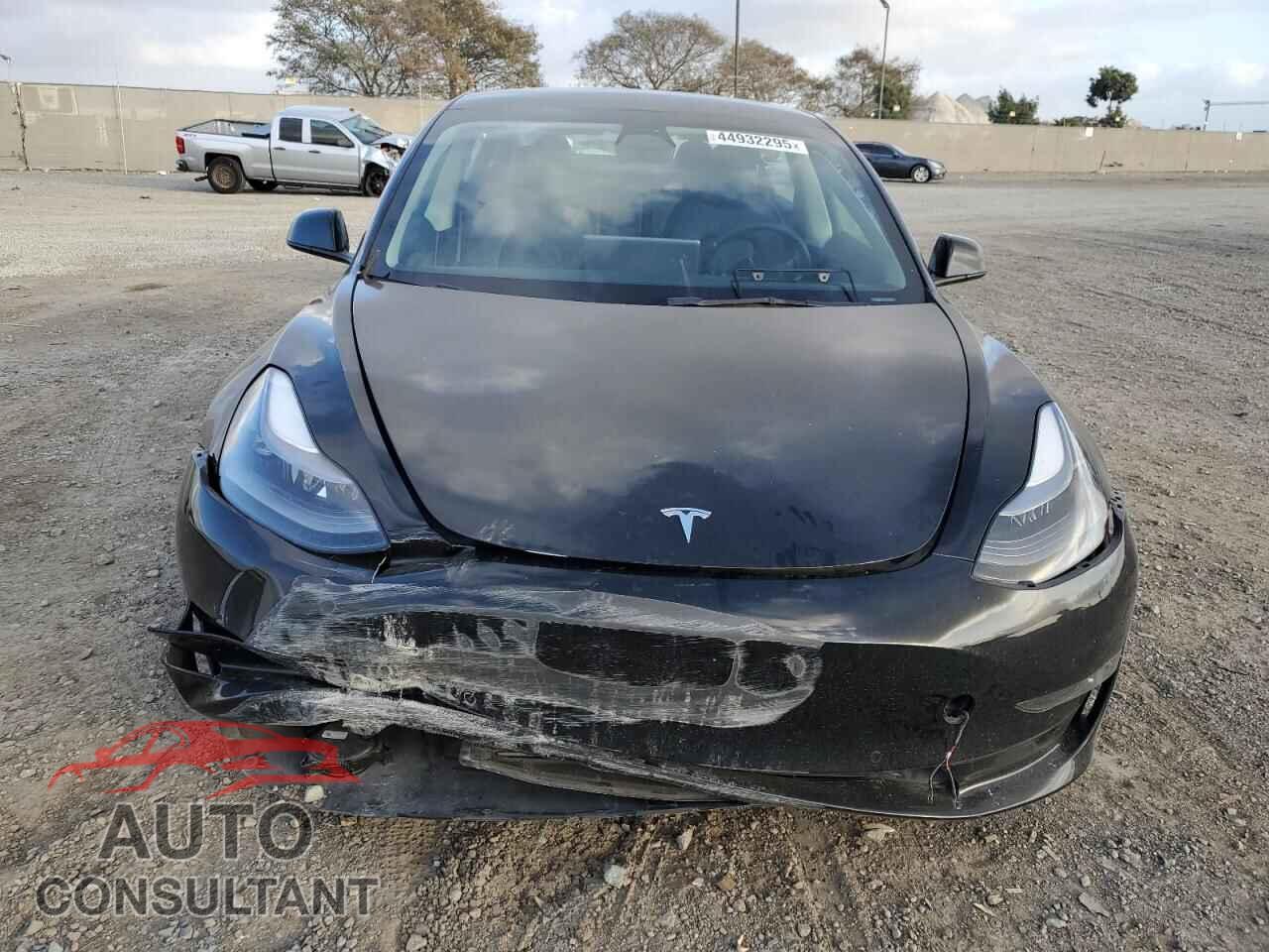 TESLA MODEL 3 2022 - 5YJ3E1EB4NF349315