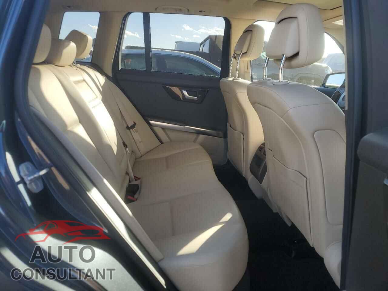 MERCEDES-BENZ GLK-CLASS 2013 - WDCGG8JB8DG096539