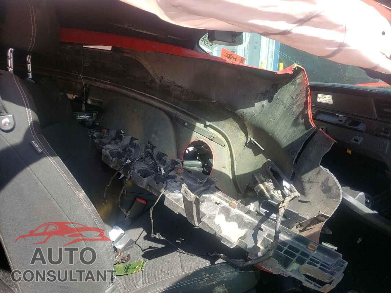 FORD MUSTANG 2016 - 1FA6P8AM7G5221748