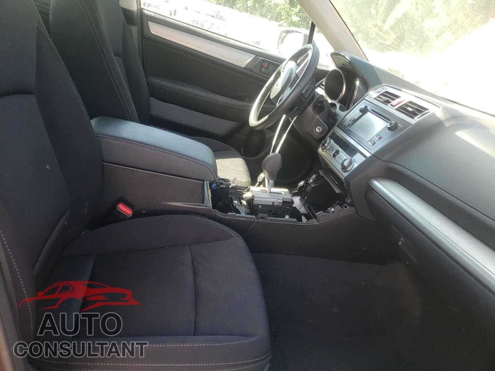 SUBARU LEGACY 2017 - 4S3BNAB60H3021393