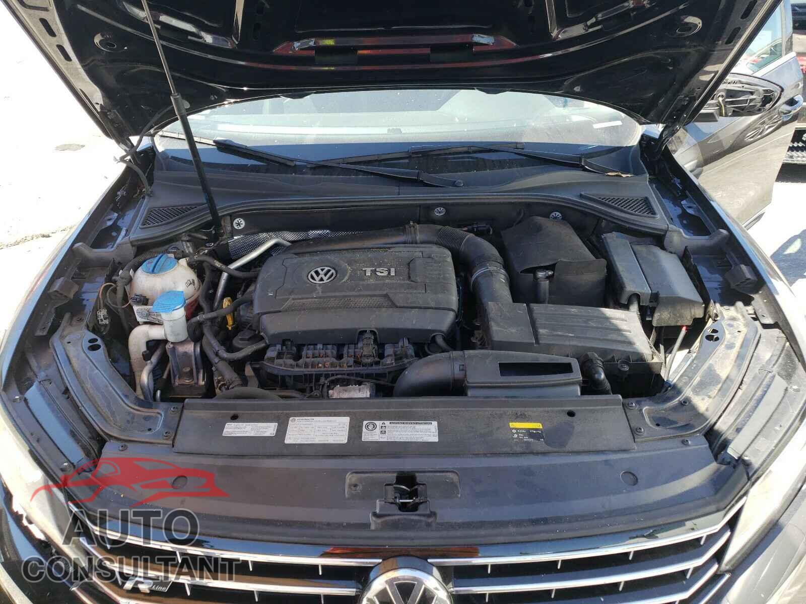 VOLKSWAGEN PASSAT 2017 - 1VWDT7A37HC082312