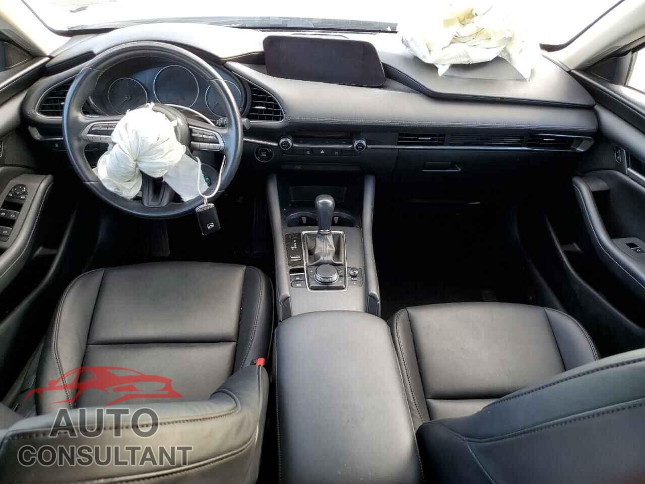 MAZDA 3 2021 - JM1BPABL3M1321189