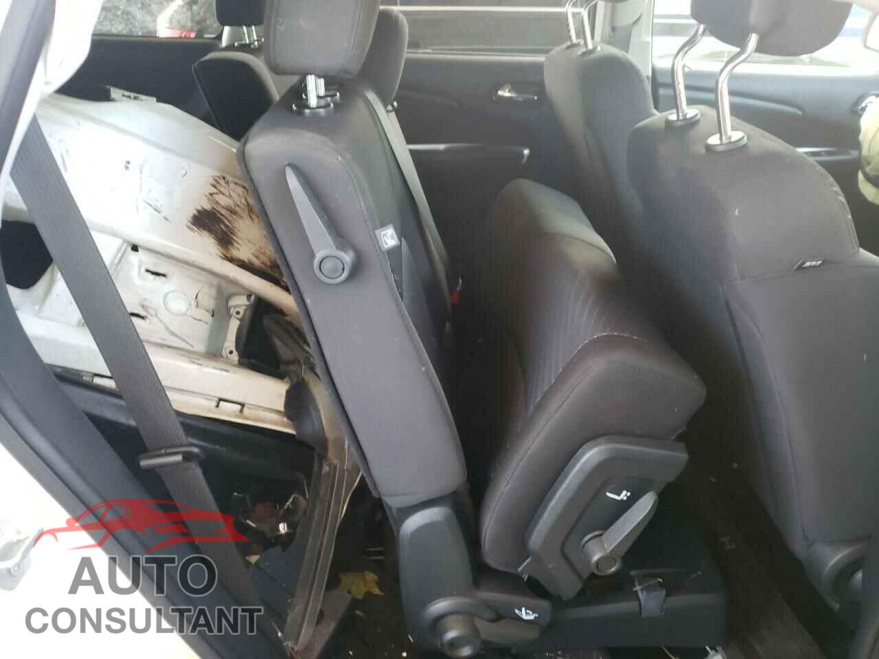 DODGE JOURNEY 2018 - 3C4PDCAB0JT444276