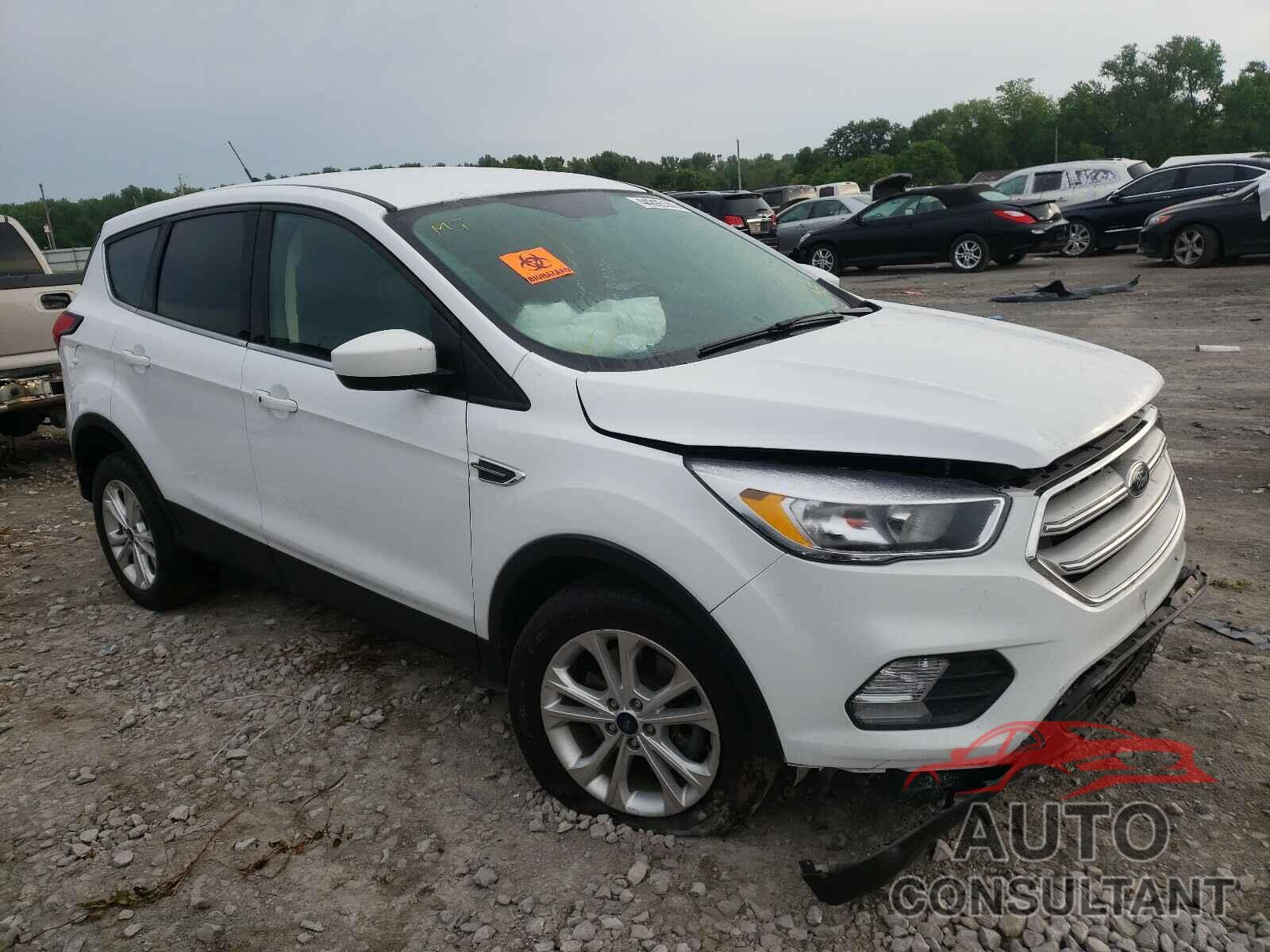 FORD ESCAPE 2019 - 1FMCU9G93KUB66613