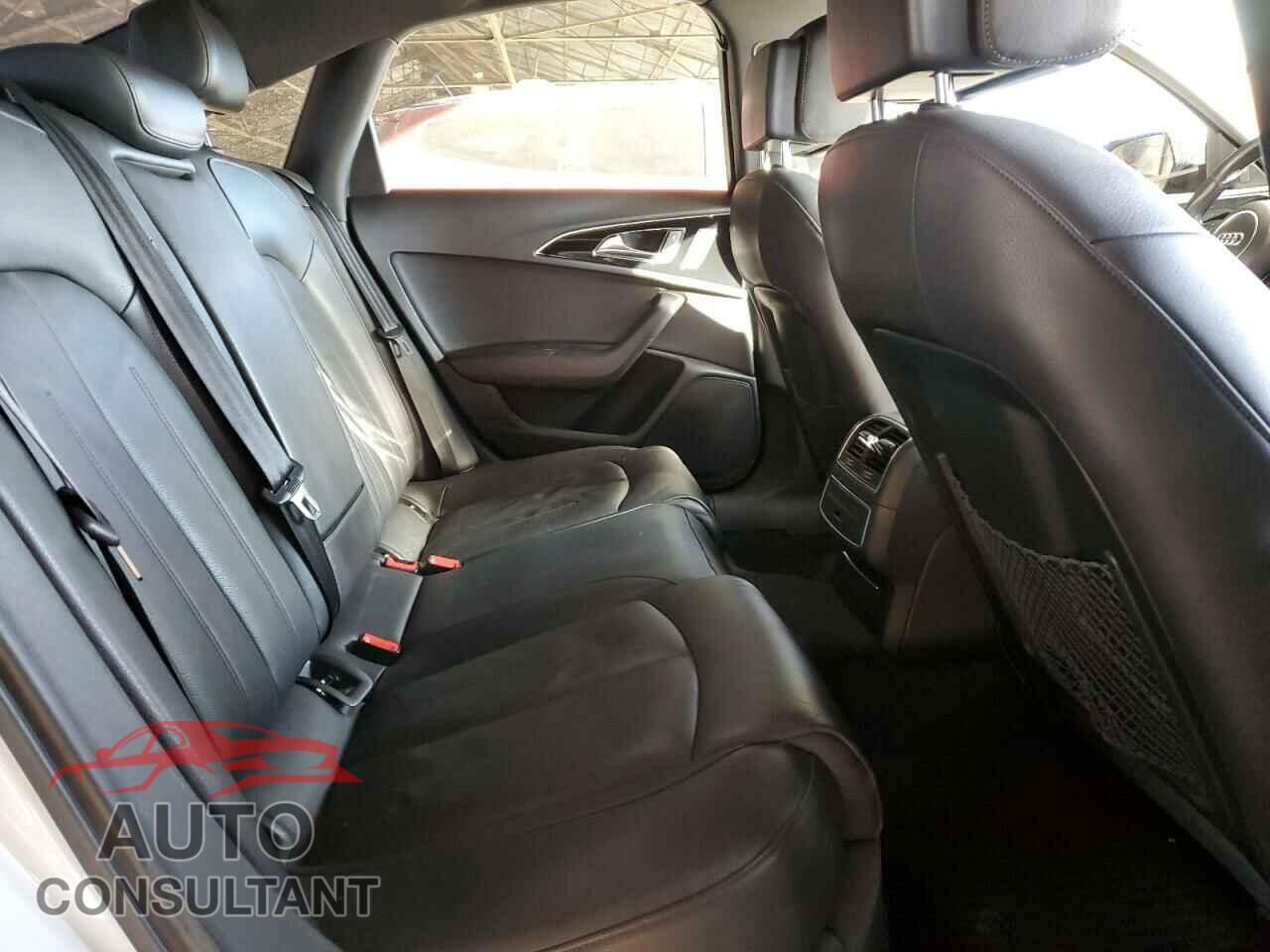 AUDI A6 2018 - WAUC8AFC9JN077352