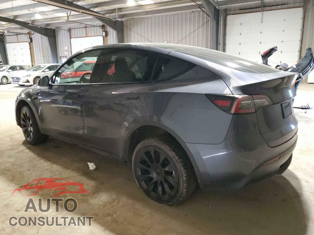 TESLA MODEL Y 2022 - 7SAYGDEE9NF458724