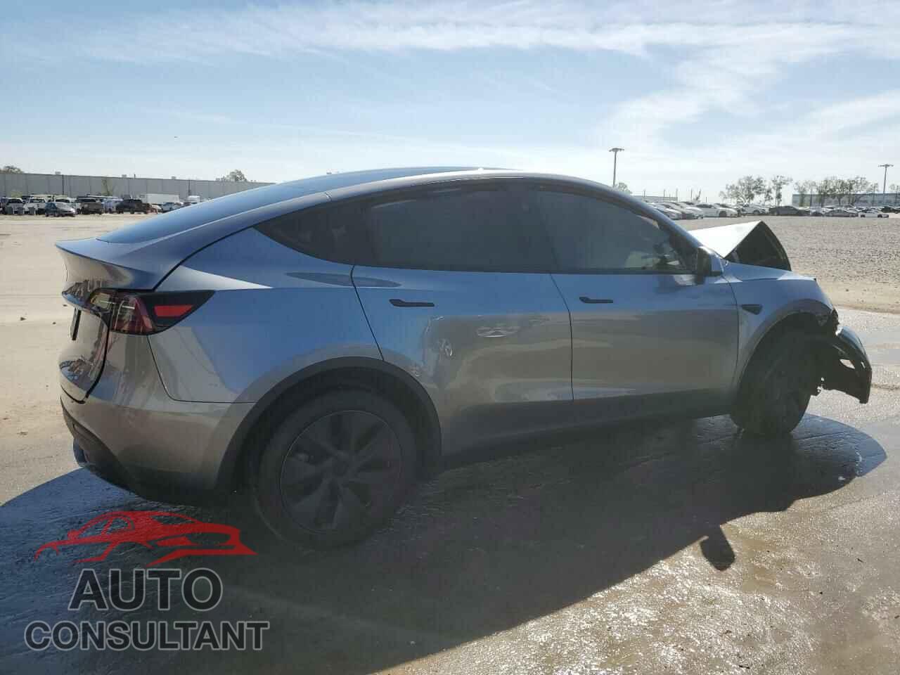 TESLA MODEL Y 2025 - 7SAYGDEE0SA350114