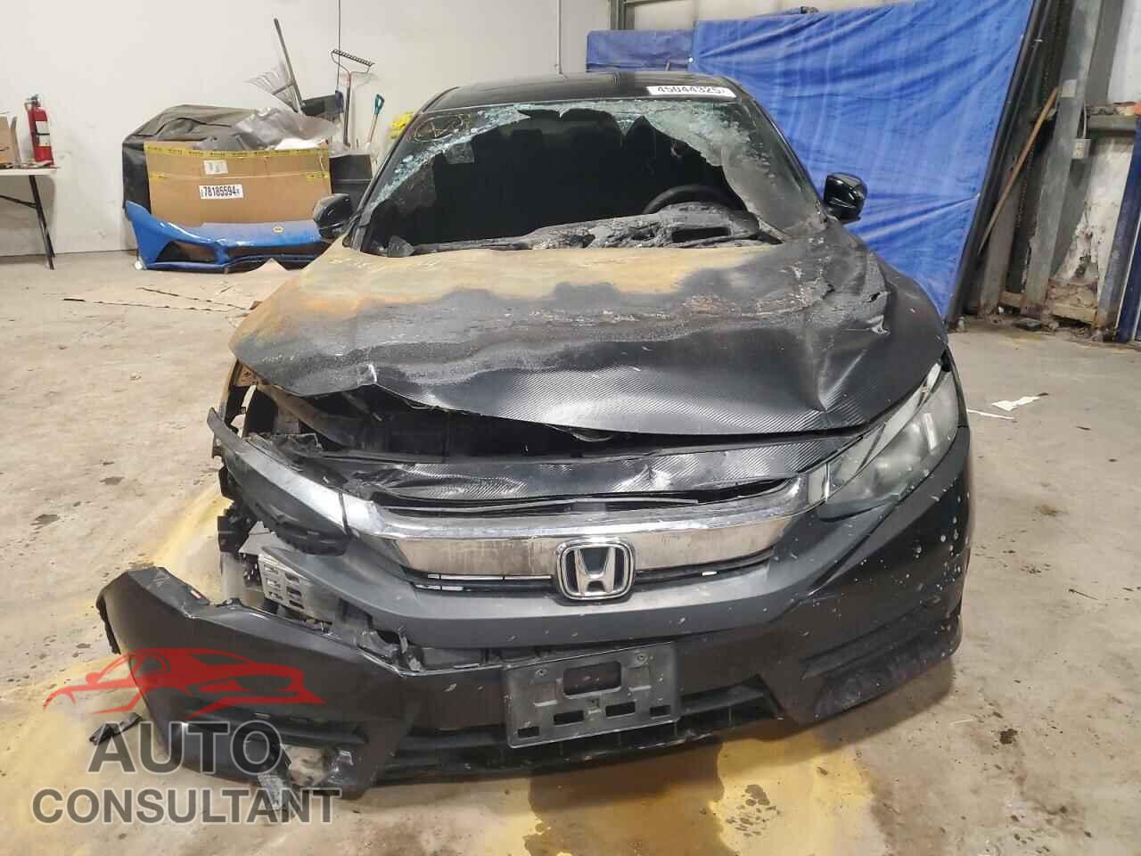 HONDA CIVIC 2016 - 2HGFC2F76GH008967