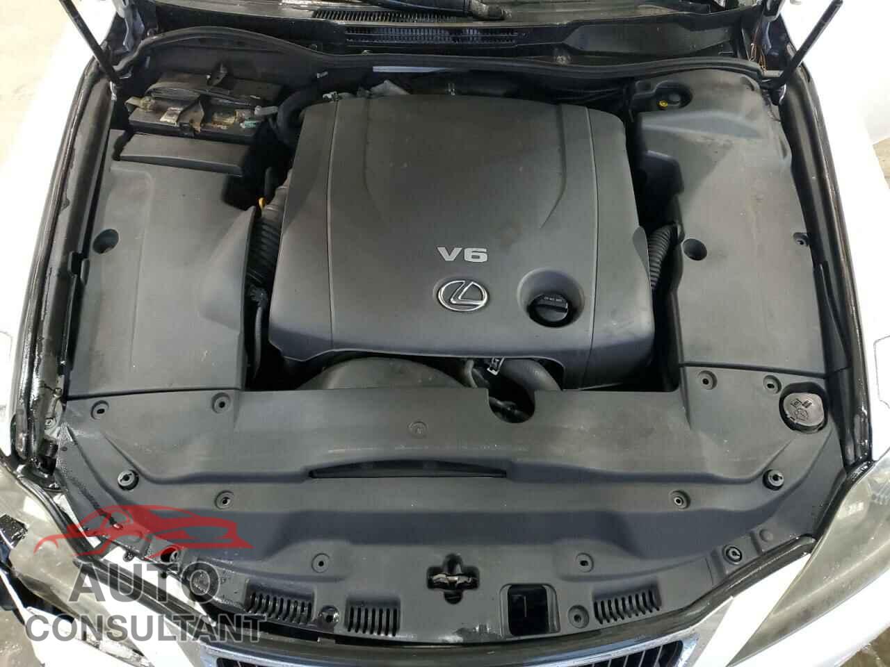 LEXUS IS 2012 - JTHCF5C22C5053701