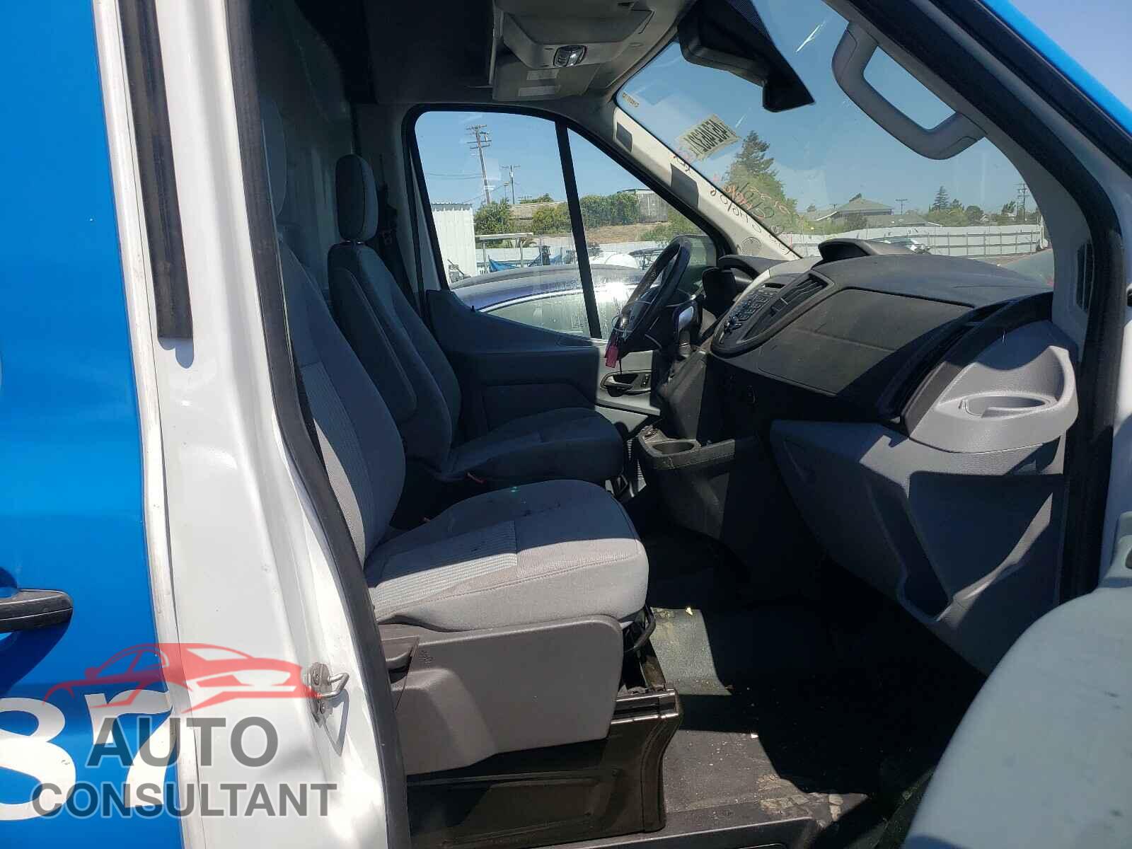 FORD TRANSIT CO 2017 - 1FTYR3XM6HKB53226