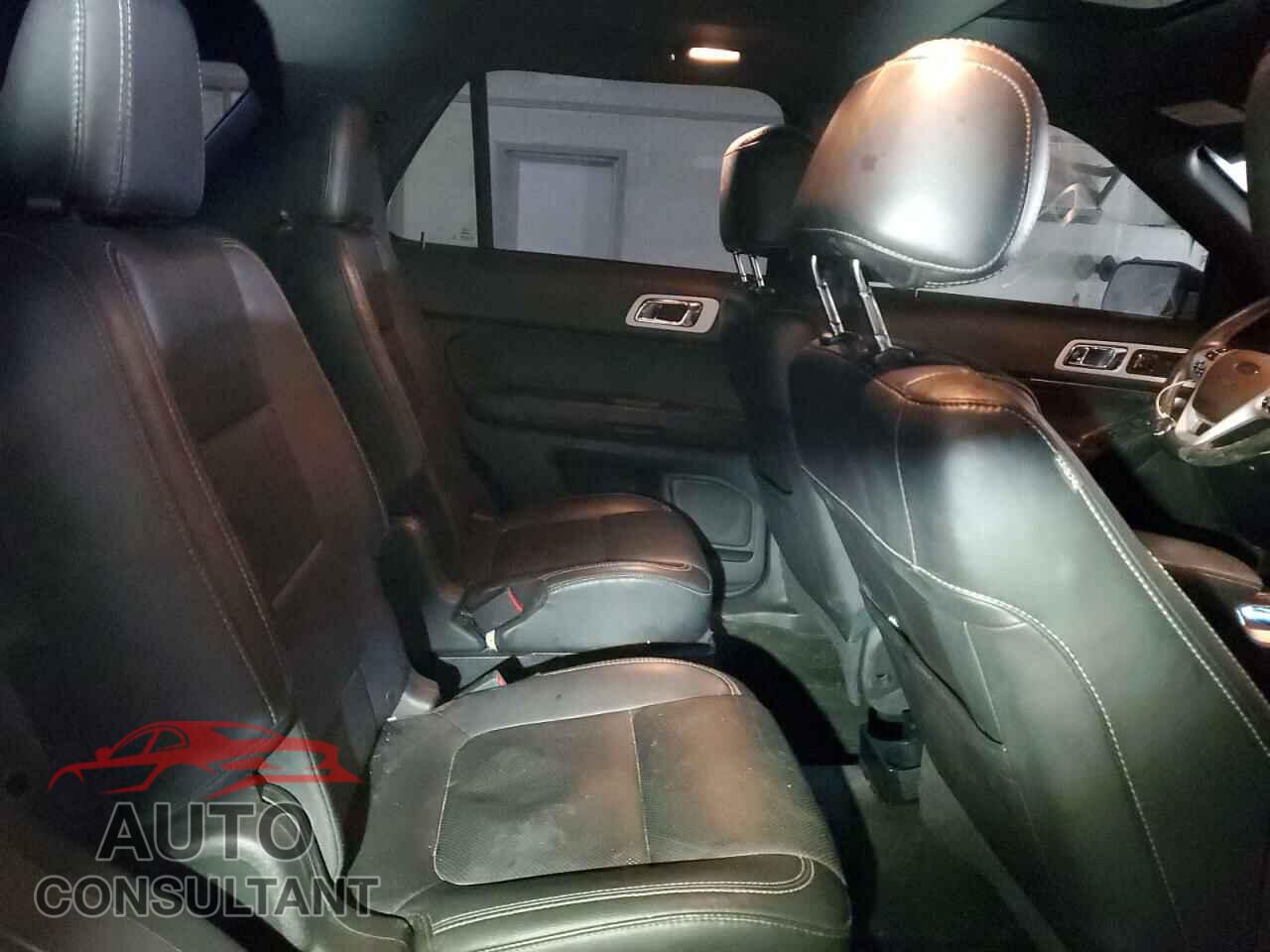 FORD EXPLORER 2015 - 1FM5K8GT4FGC18369