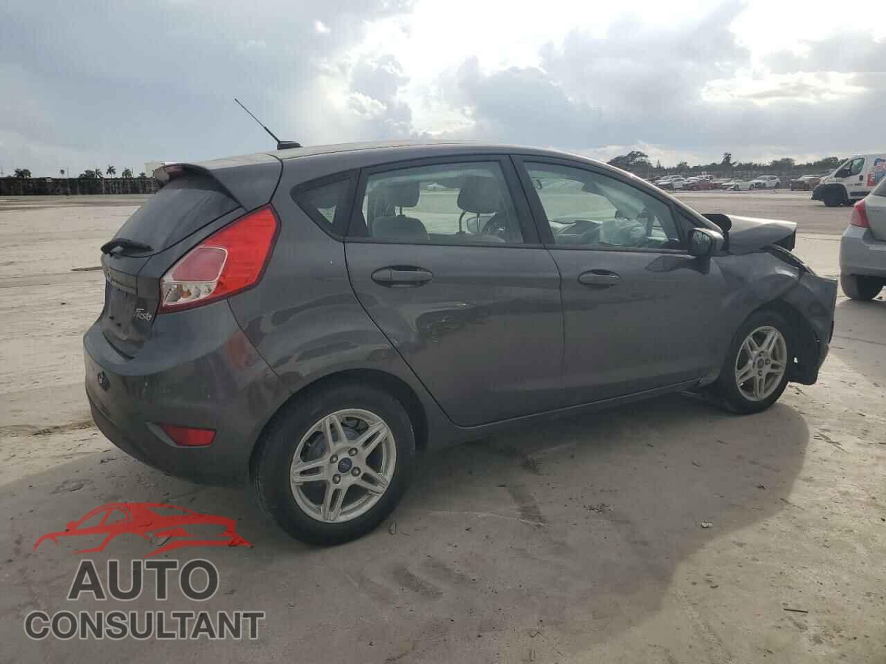 FORD FIESTA 2017 - 3FADP4EJ8HM167369