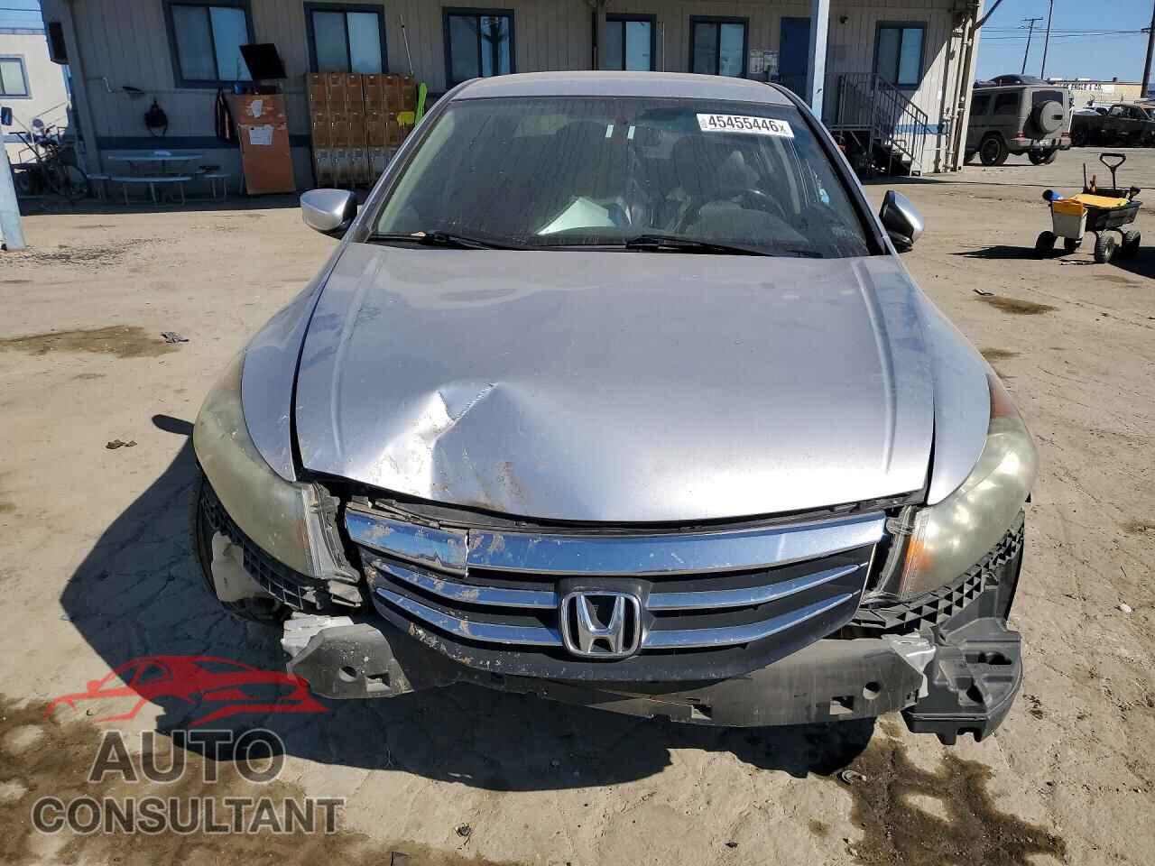 HONDA ACCORD 2011 - 1HGCP2F60BA090040