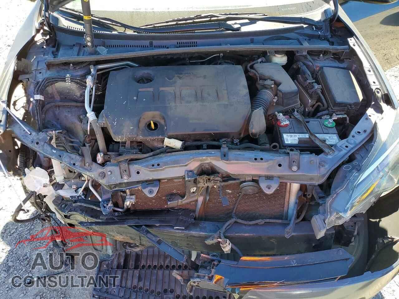 TOYOTA COROLLA 2017 - 5YFBURHE3HP703997