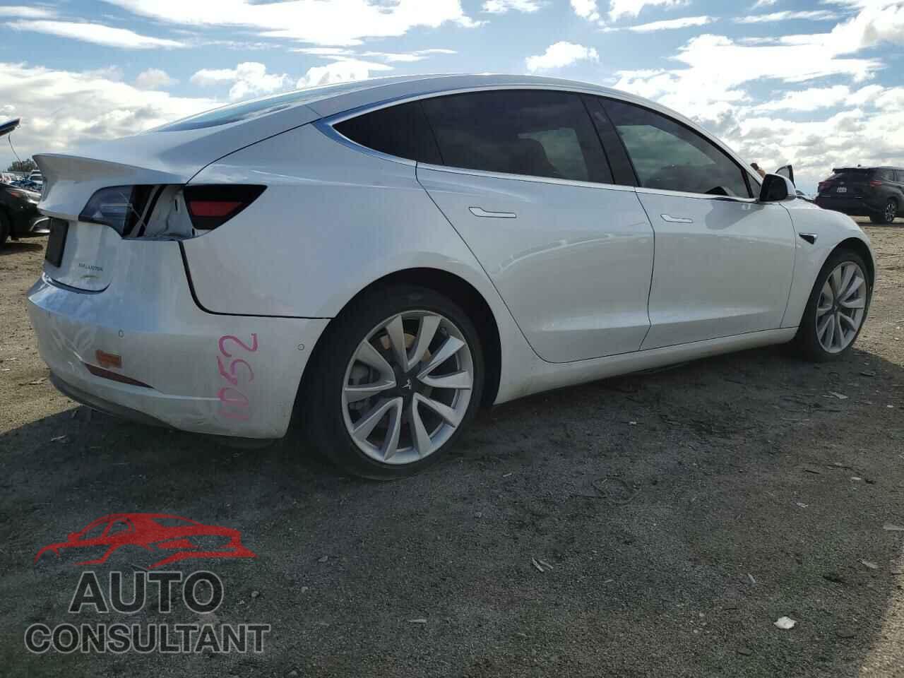 TESLA MODEL 3 2020 - 5YJ3E1EB4LF638711