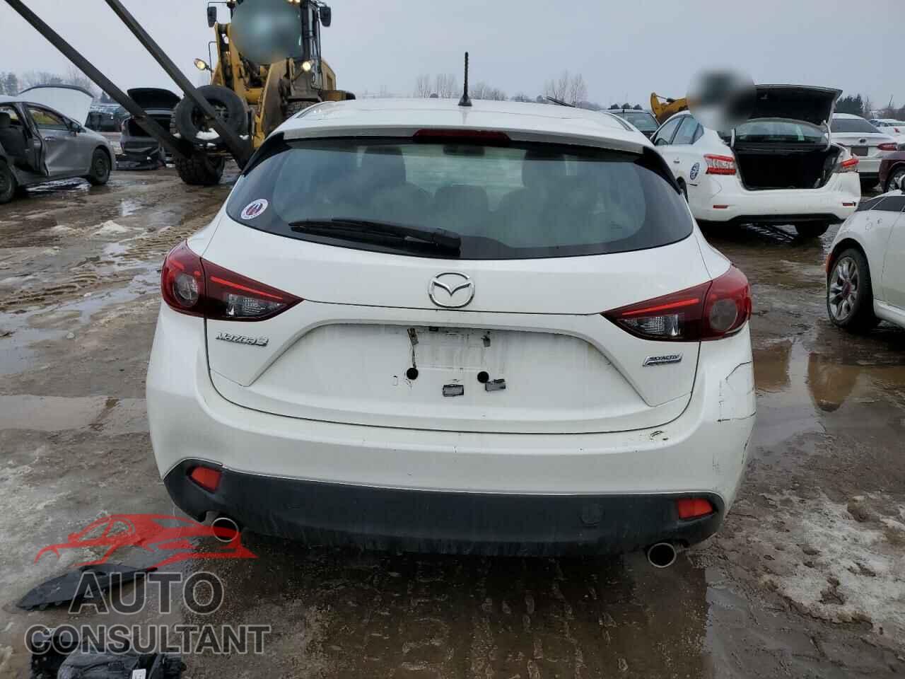 MAZDA 3 2015 - 3MZBM1L72FM232159