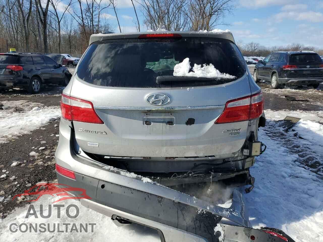 HYUNDAI SANTA FE 2015 - KM8SR4HF4FU111470