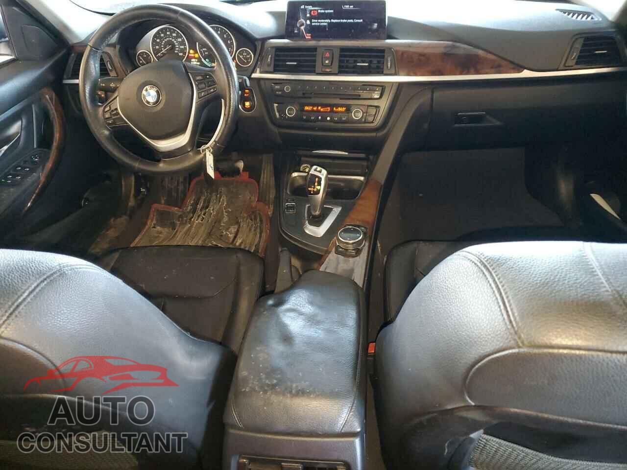 BMW 3 SERIES 2014 - WBA3A5C52EP601114