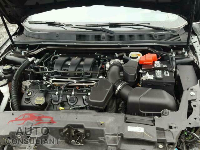 FORD TAURUS 2017 - 1FAHP2F8XHG121618