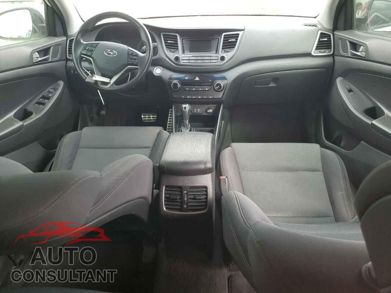 HYUNDAI TUCSON 2017 - KM8J33A20HU533057