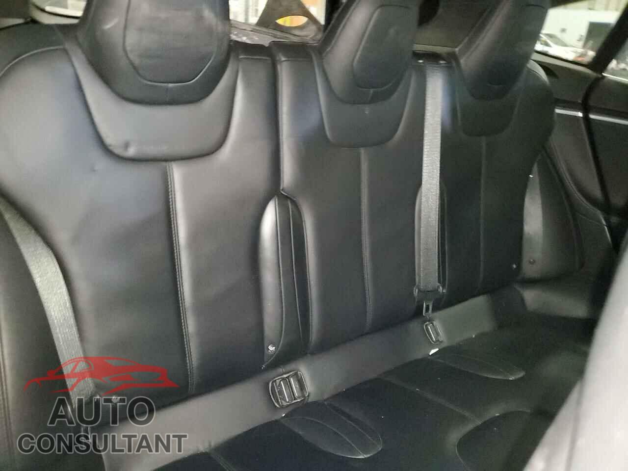 TESLA MODEL S 2016 - 5YJSA1E21GF135750