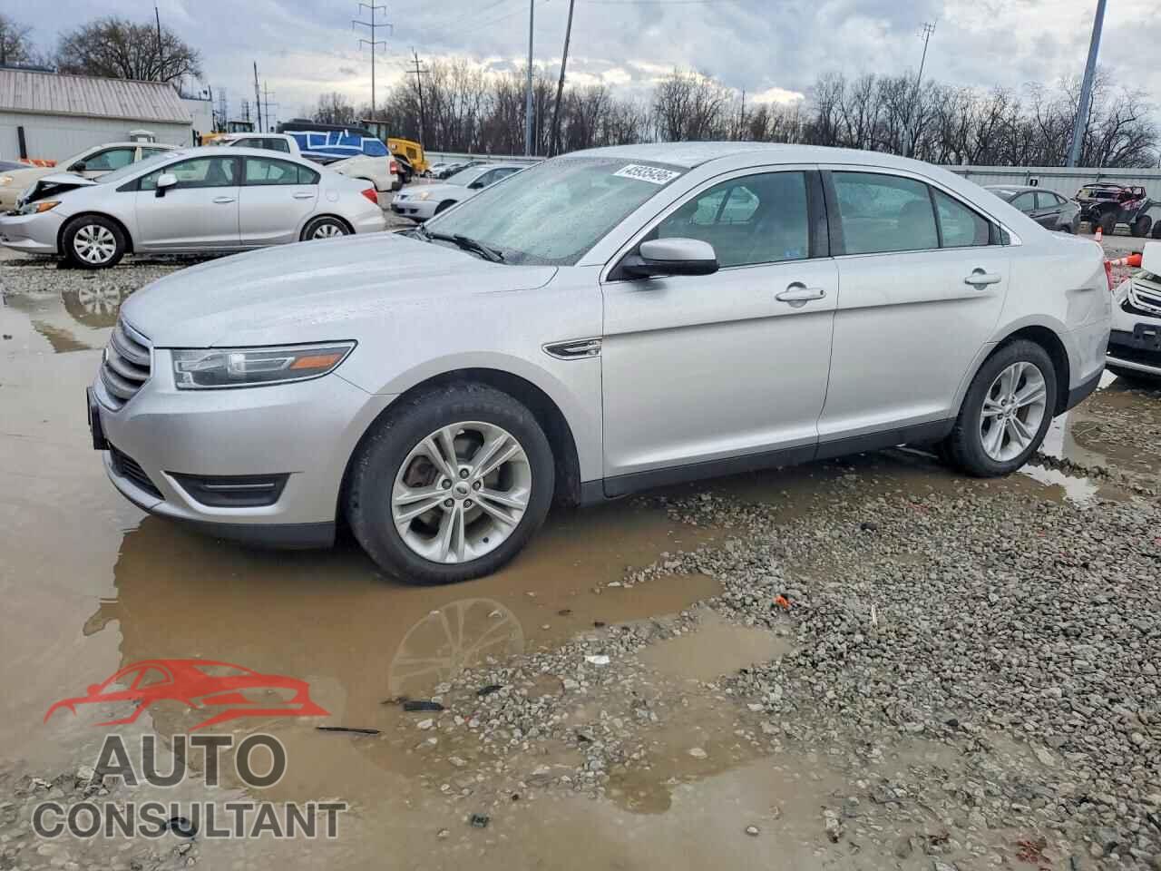 FORD TAURUS 2015 - 1FAHP2E81FG161195
