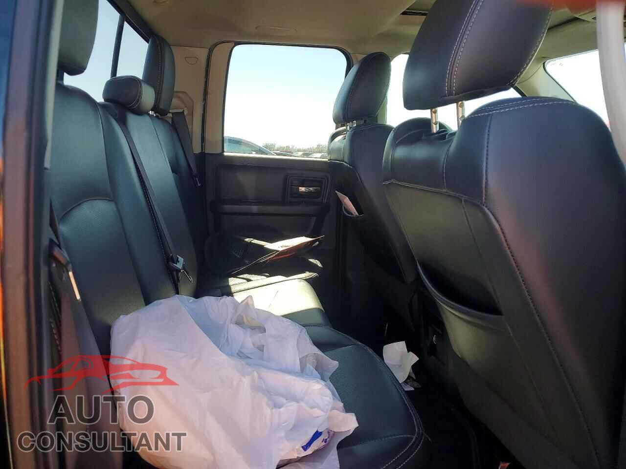 DODGE RAM 1500 2012 - 1C6RD7JT0CS184658
