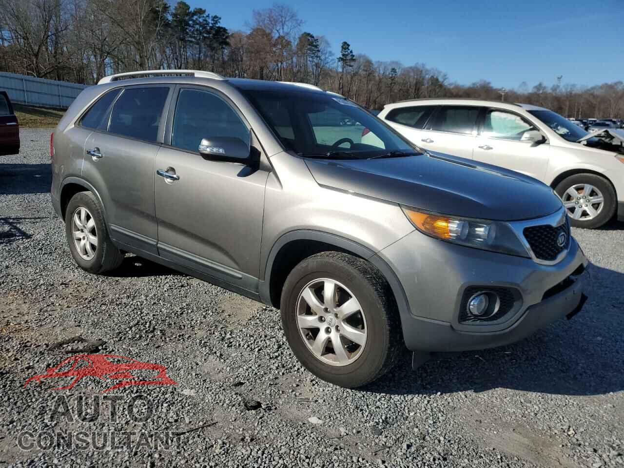 KIA SORENTO 2012 - 5XYKT3A68CG225270