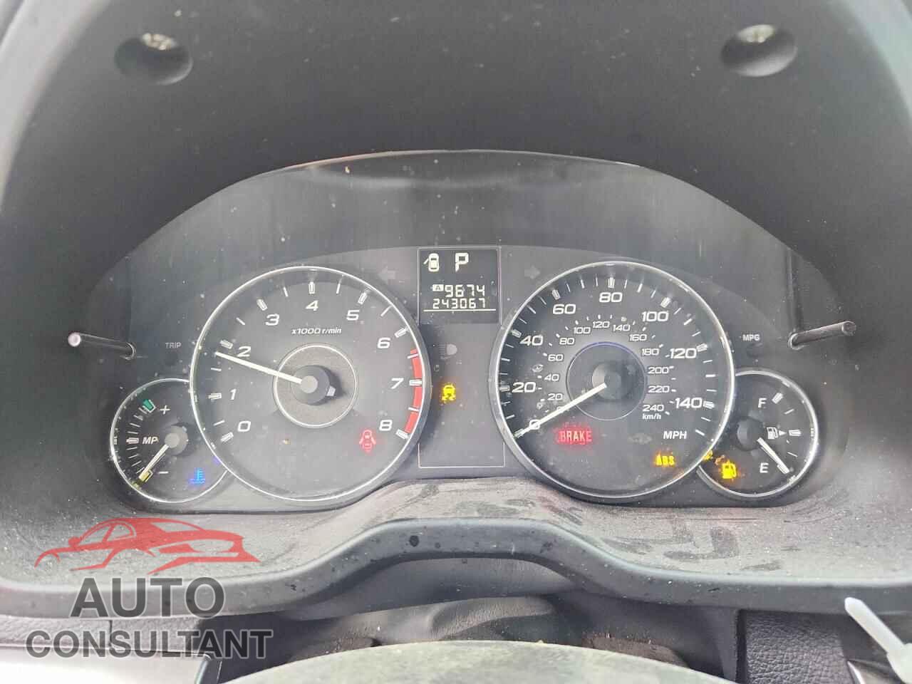 SUBARU LEGACY 2011 - 4S3BMBA65B3253375