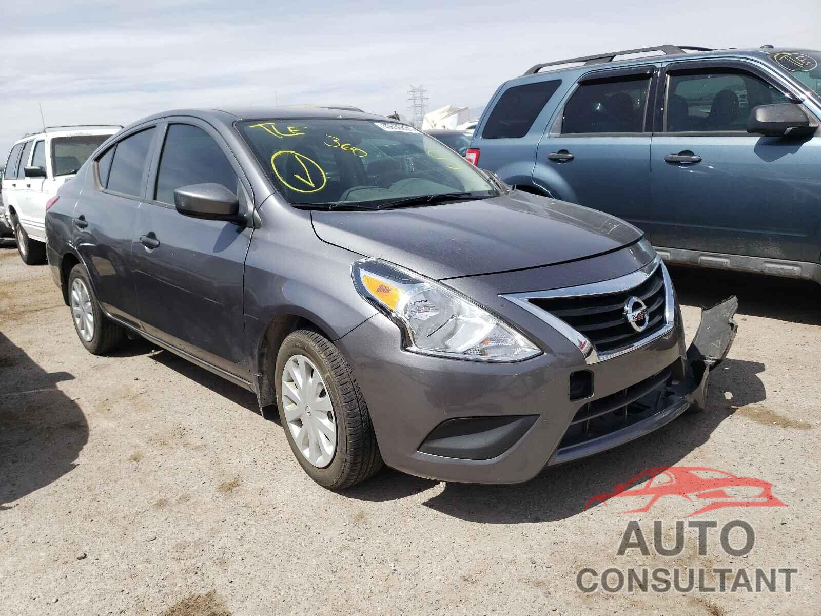 NISSAN VERSA 2019 - 3N1CN7AP8KL810570