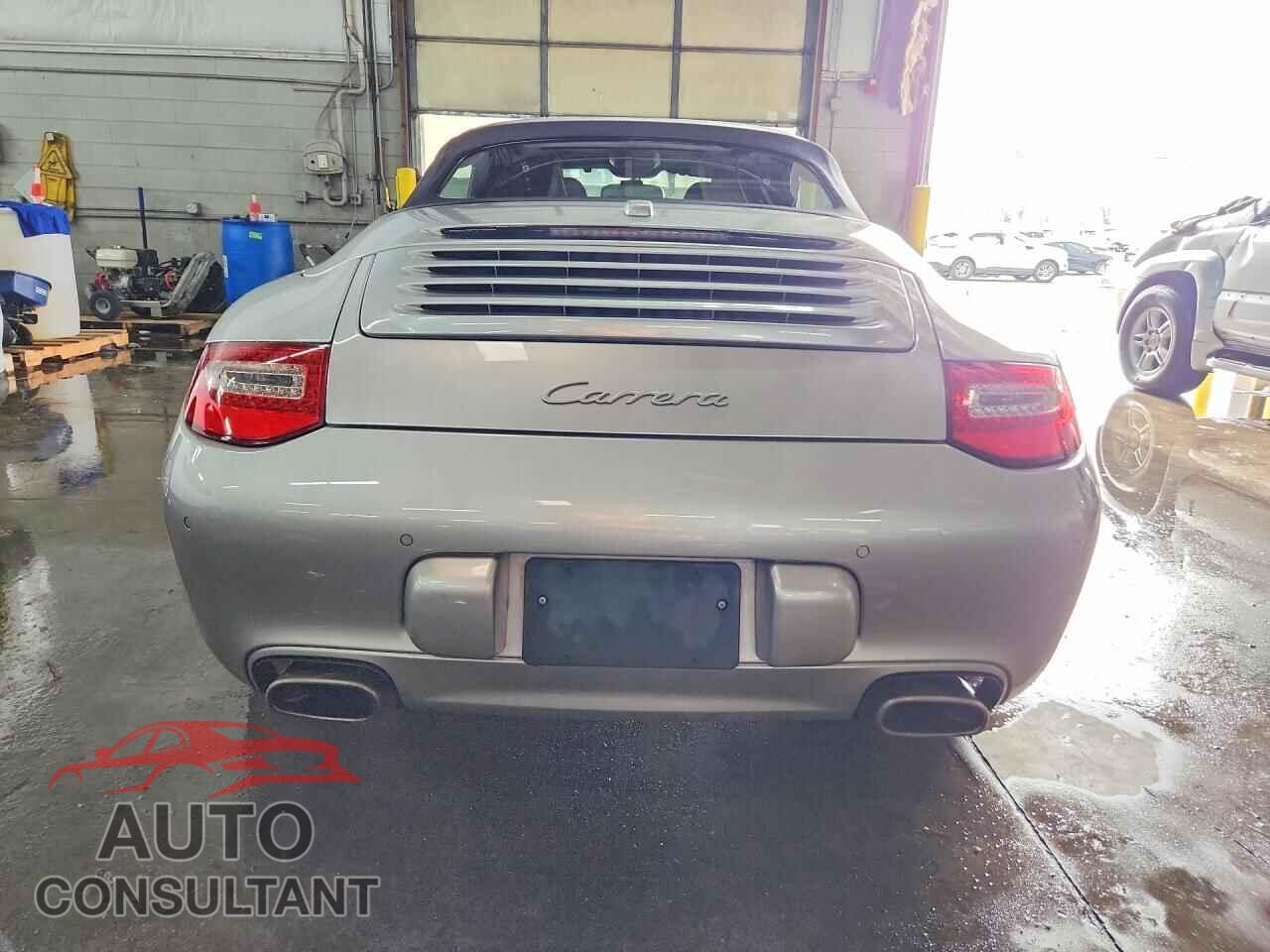 PORSCHE 911 2011 - WP0CA2A90BS740089