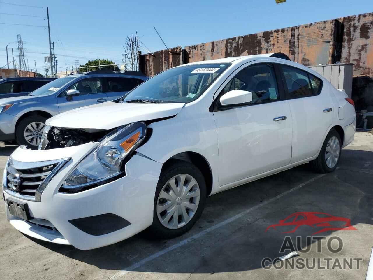 NISSAN VERSA 2018 - 3N1CN7AP8JL871822