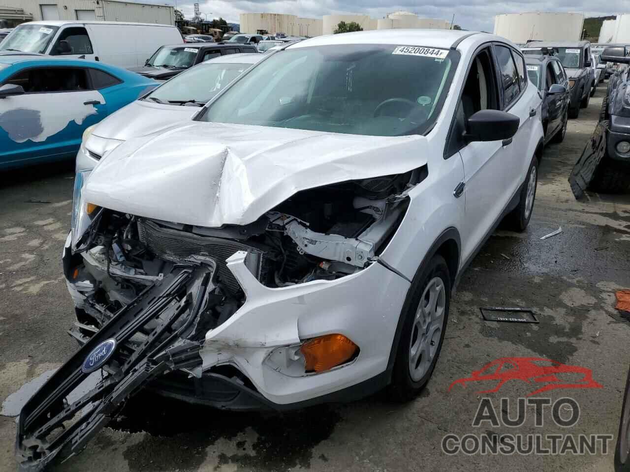 FORD ESCAPE 2018 - 1FMCU0F73JUA31674